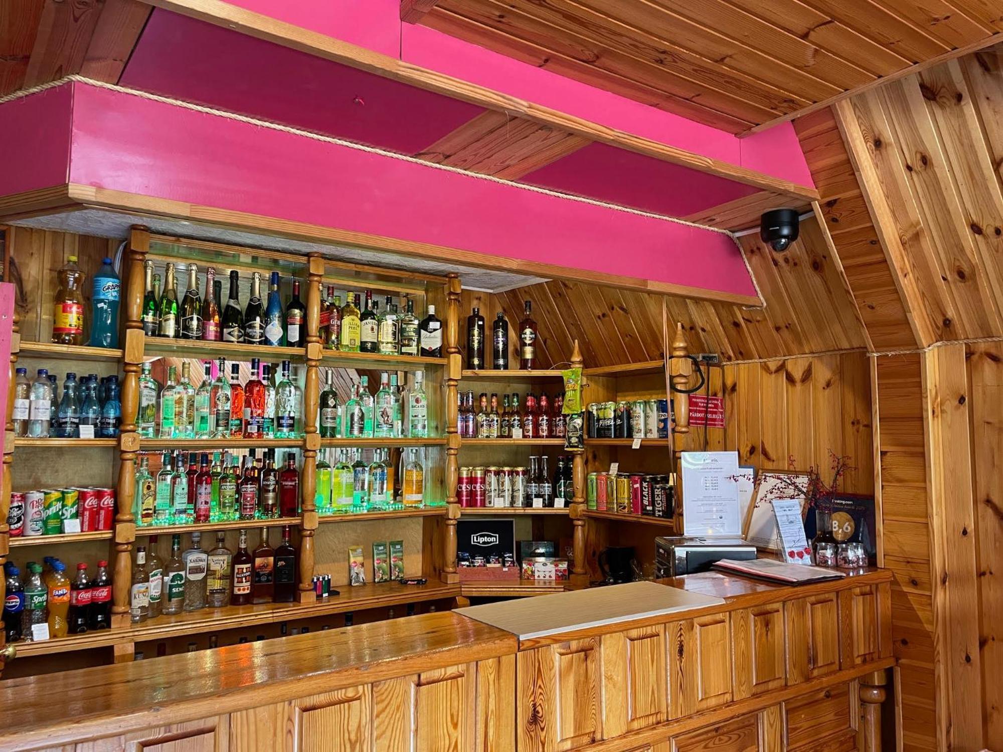 Motelis Bu-Bu Pļaviņas Exteriör bild